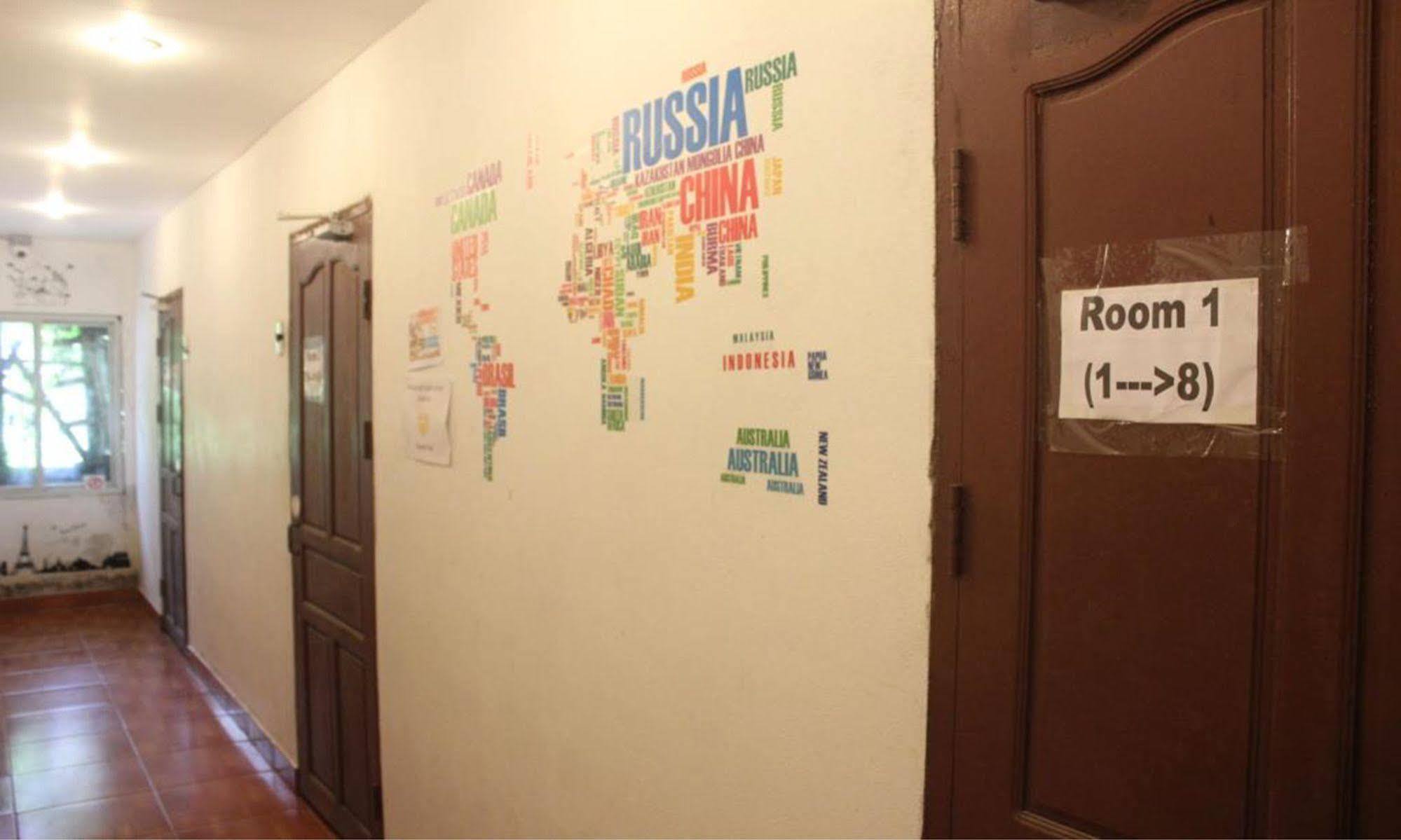 Lpq Backpackers Hostel Luang Prabang Exteriör bild